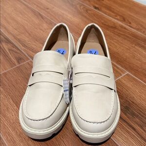 Taryn Rose Cream Loafers for Women